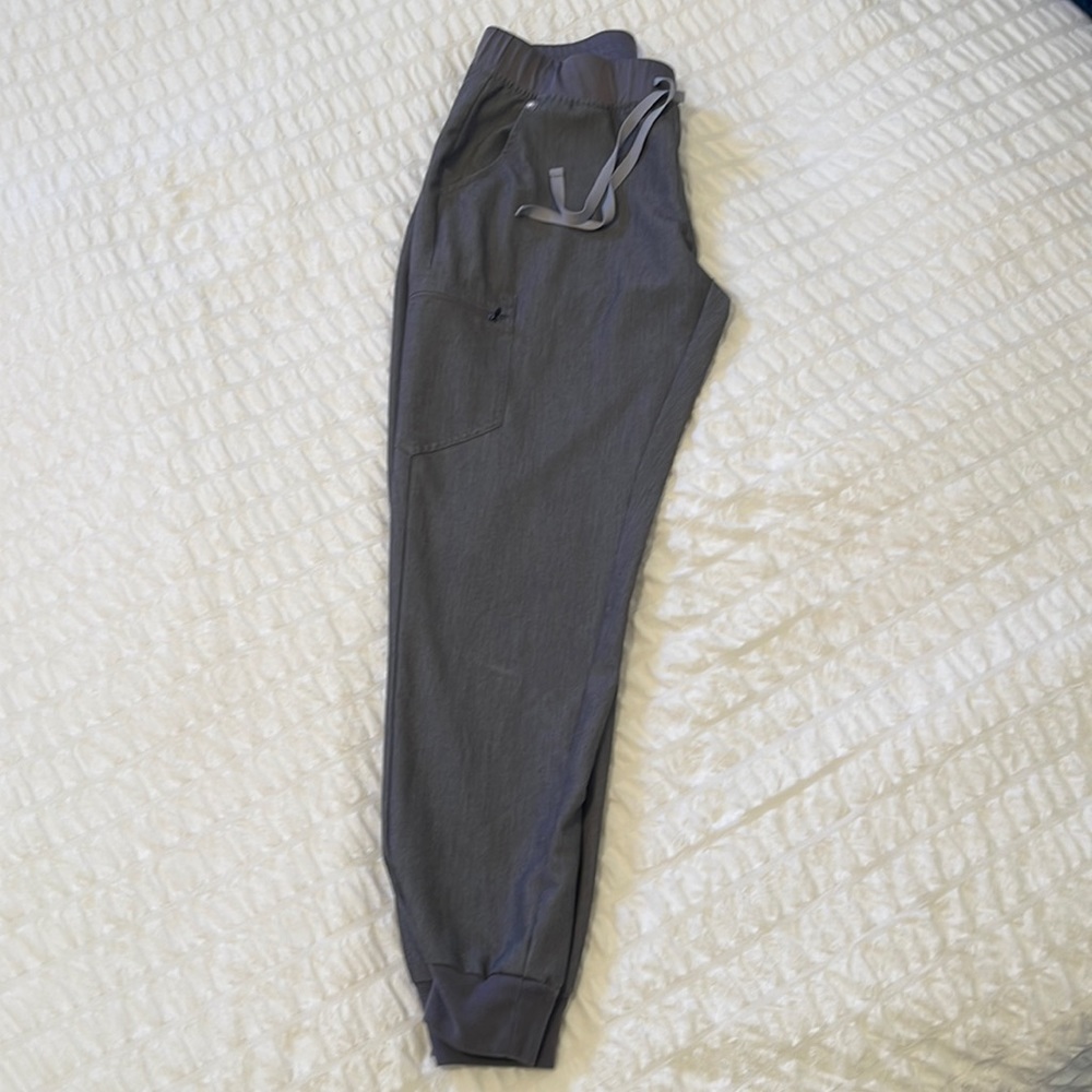 Figs Dark Grey Scrub Pants - Joggers